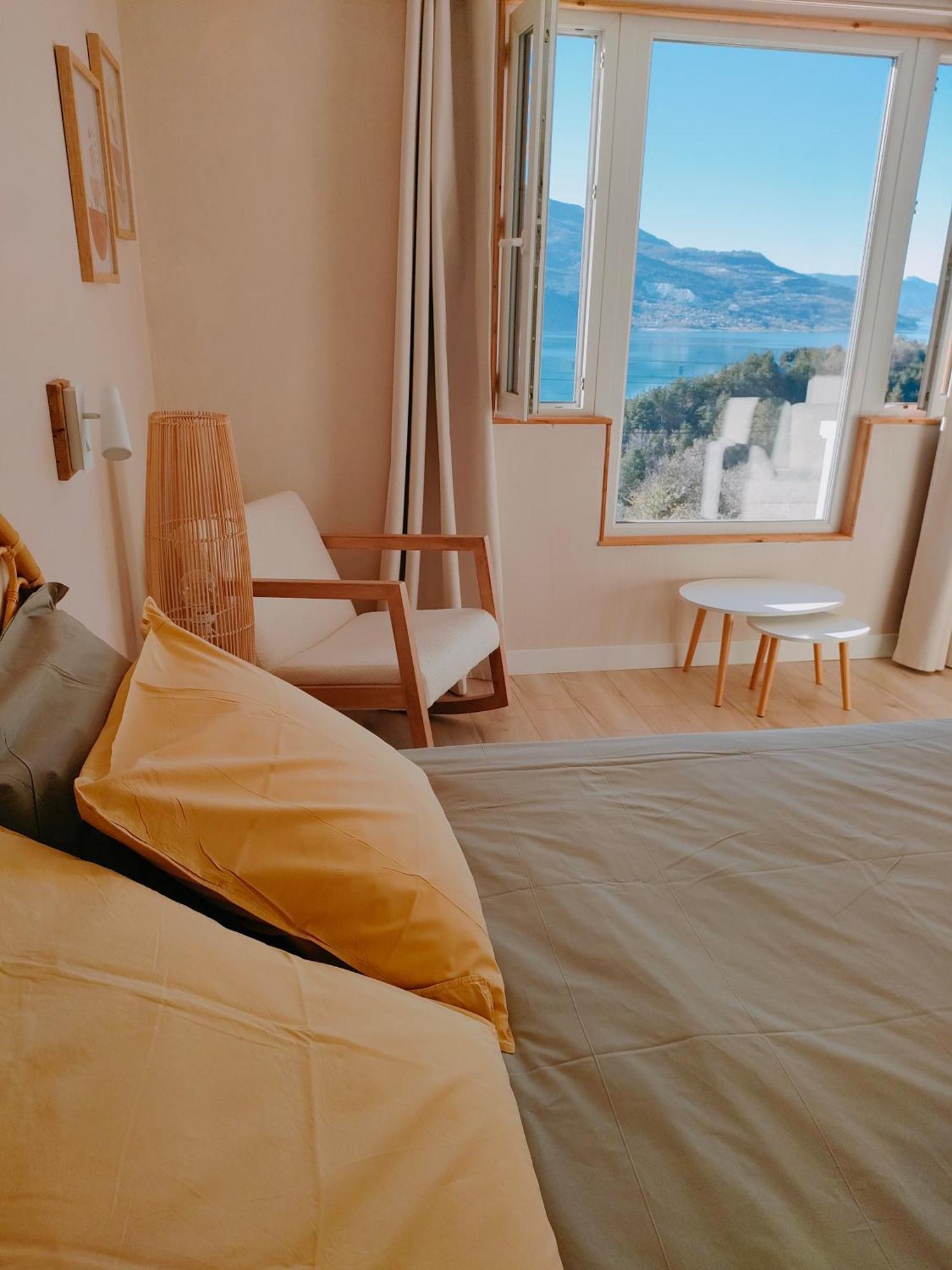 Le Cosy Du Plongeoir - T2 Neuf Avec Vue Sur Le De Serre Poncon Et Grande Terrasse Avec Jardin Appartement Savines-le-Lac
